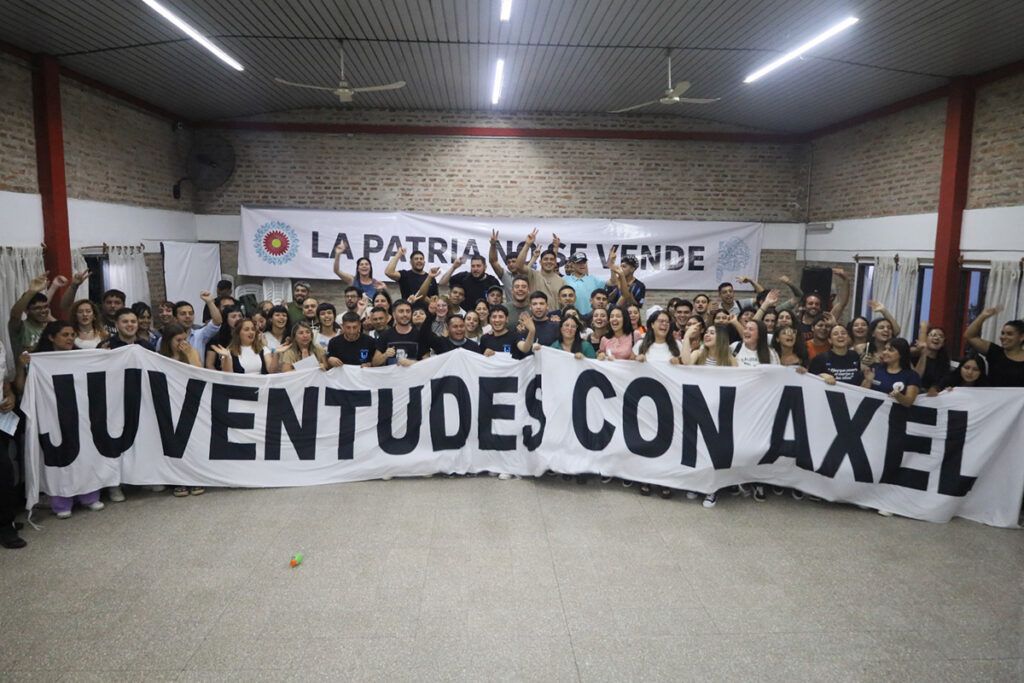 Imagen de  “Juventudes con Axel”